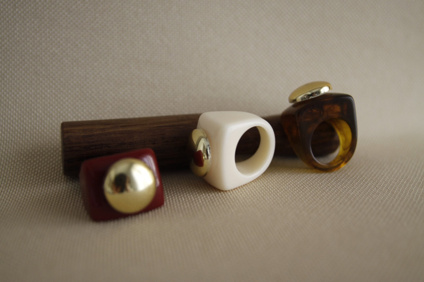 Anello grosso quadrato