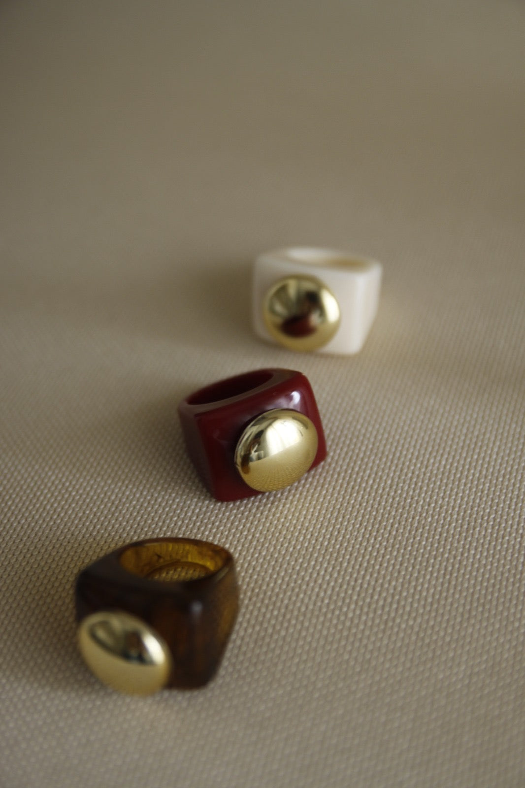 Anello grosso quadrato