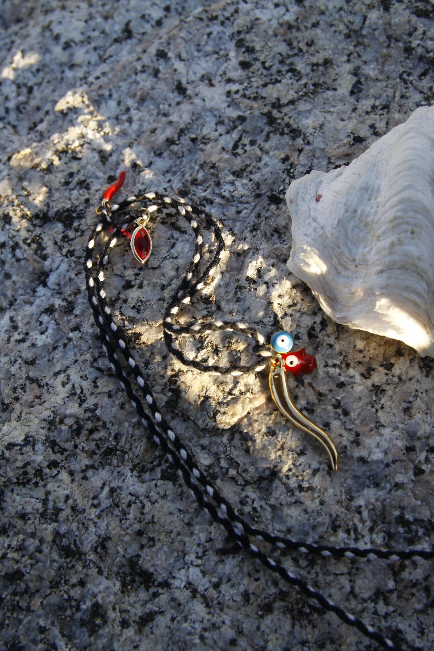 Cordoncini Sottili Colorati con charms